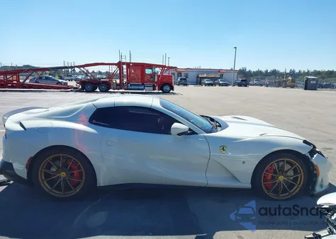 2022 Ferrari 812 Gts z USA, uszkodzony, nr VIN ZFF97CMA9N0277469